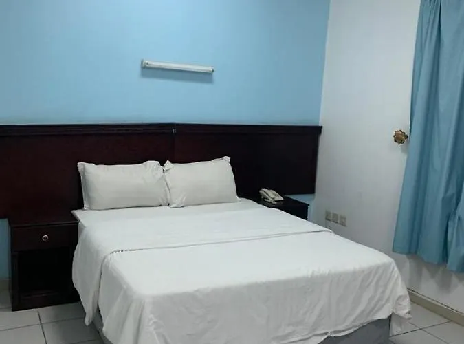 Hend Plaza Hotel