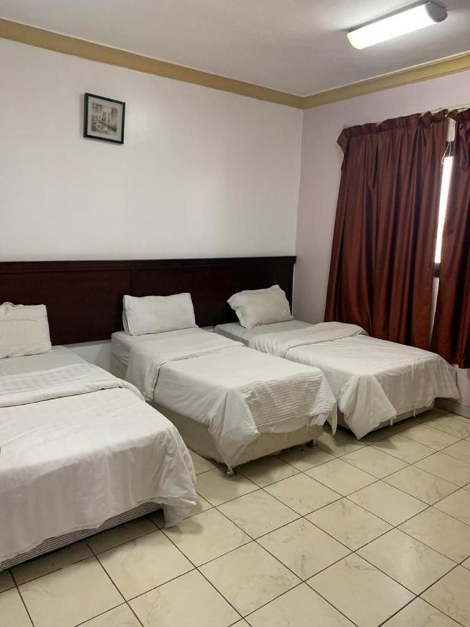 Hend Plaza Hotel